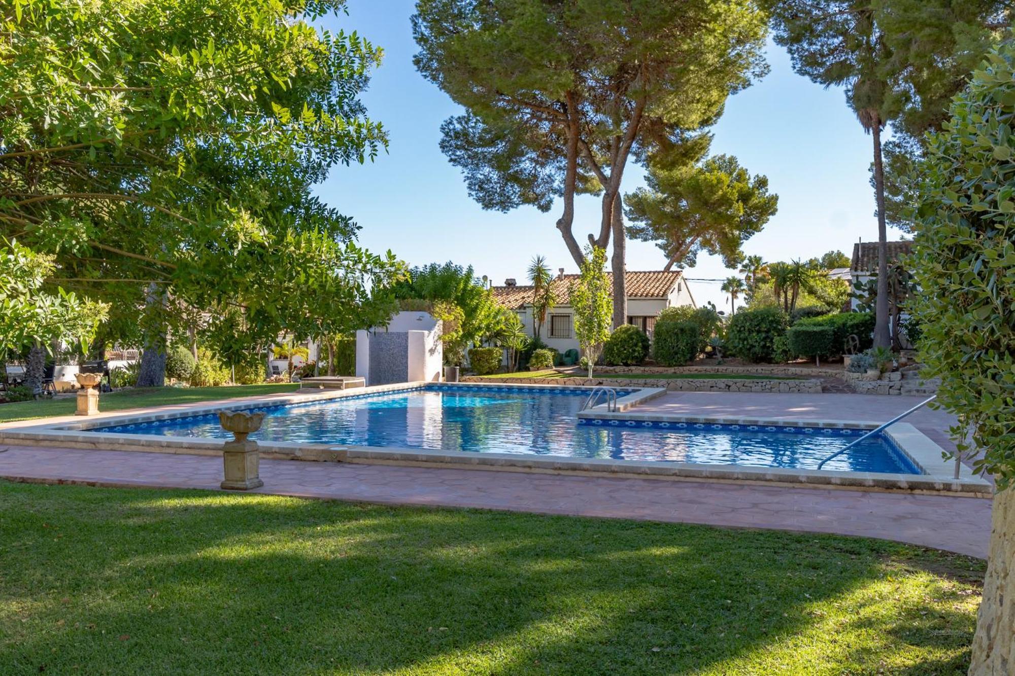 Bungalow Marquerite Moraira, 5 Minutes From Beach Teulada Eksteriør billede