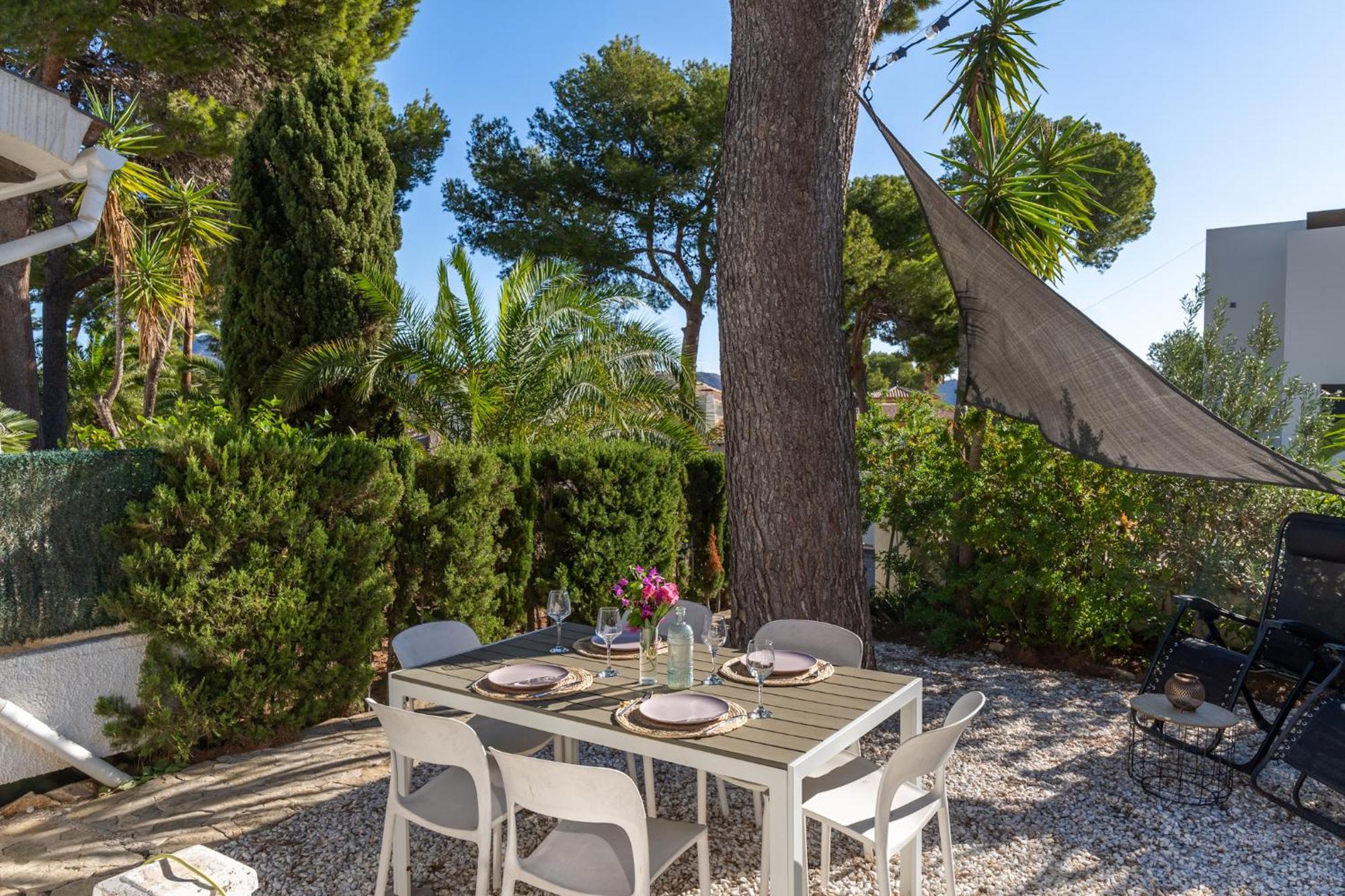 Bungalow Marquerite Moraira, 5 Minutes From Beach Teulada Eksteriør billede